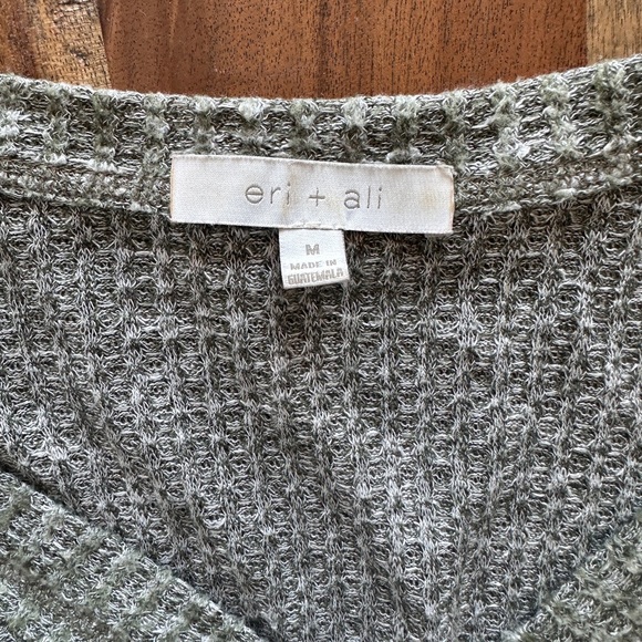 Erin + Ali loose fitting cardigan - Picture 2 of 3